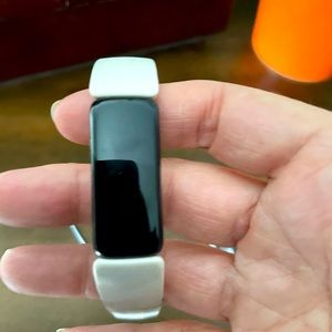 Fitbit Inspire 2 with charging cord! Long battery life!